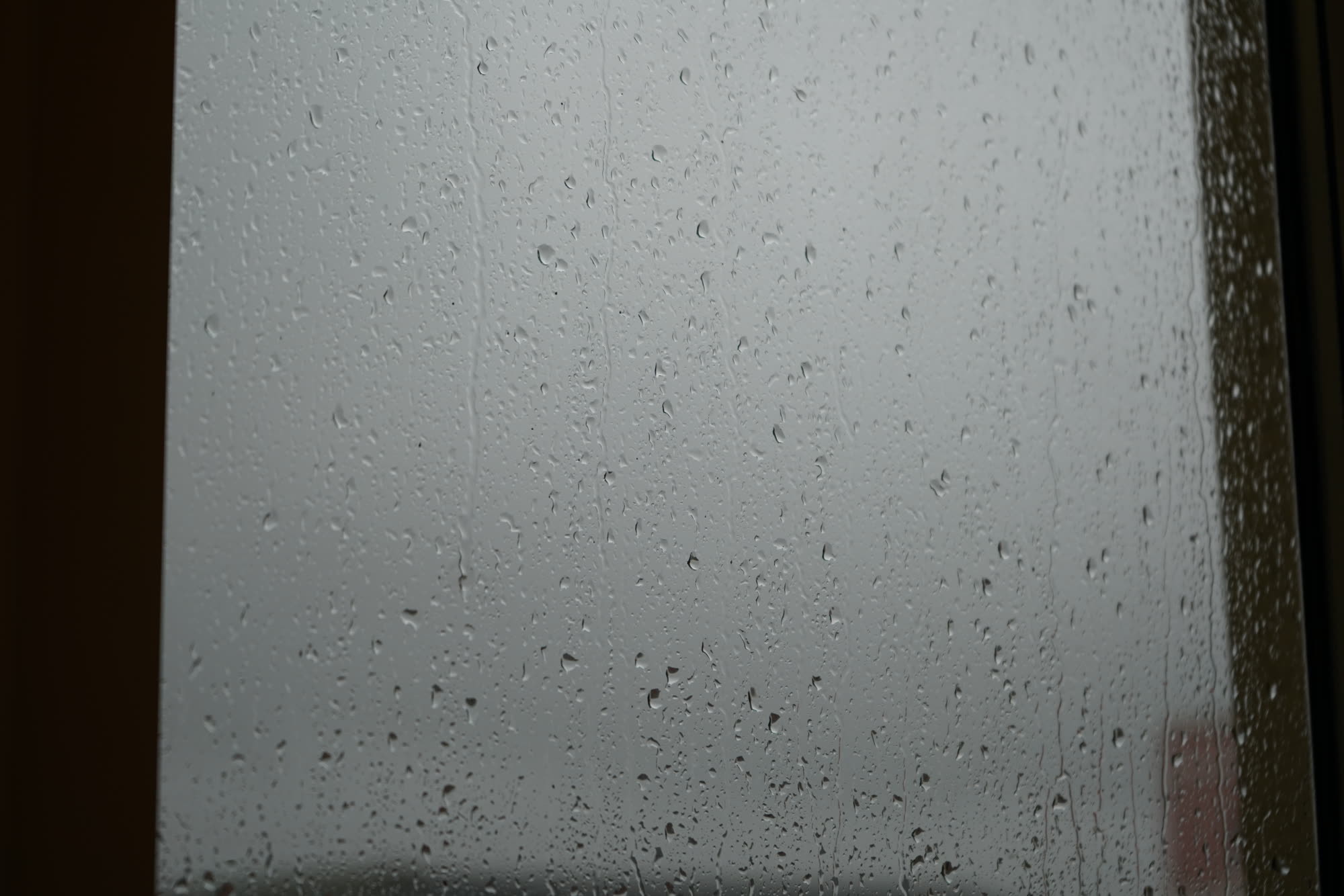 rain drops trapped on window